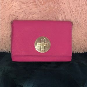 Kate Spade saffiano leather crossbody bag